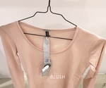 Blue Pepper fine knitt tee thumbhole shirt in blush S L XL