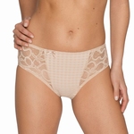 Madison Prima Donna, tailleslip met kant in caffe latte